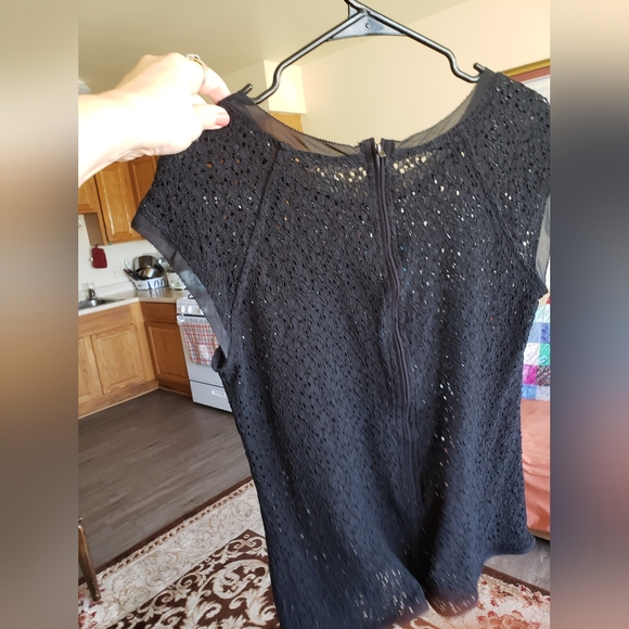 NWOT banana Republic full lace overlay top - Picture 14 of 16